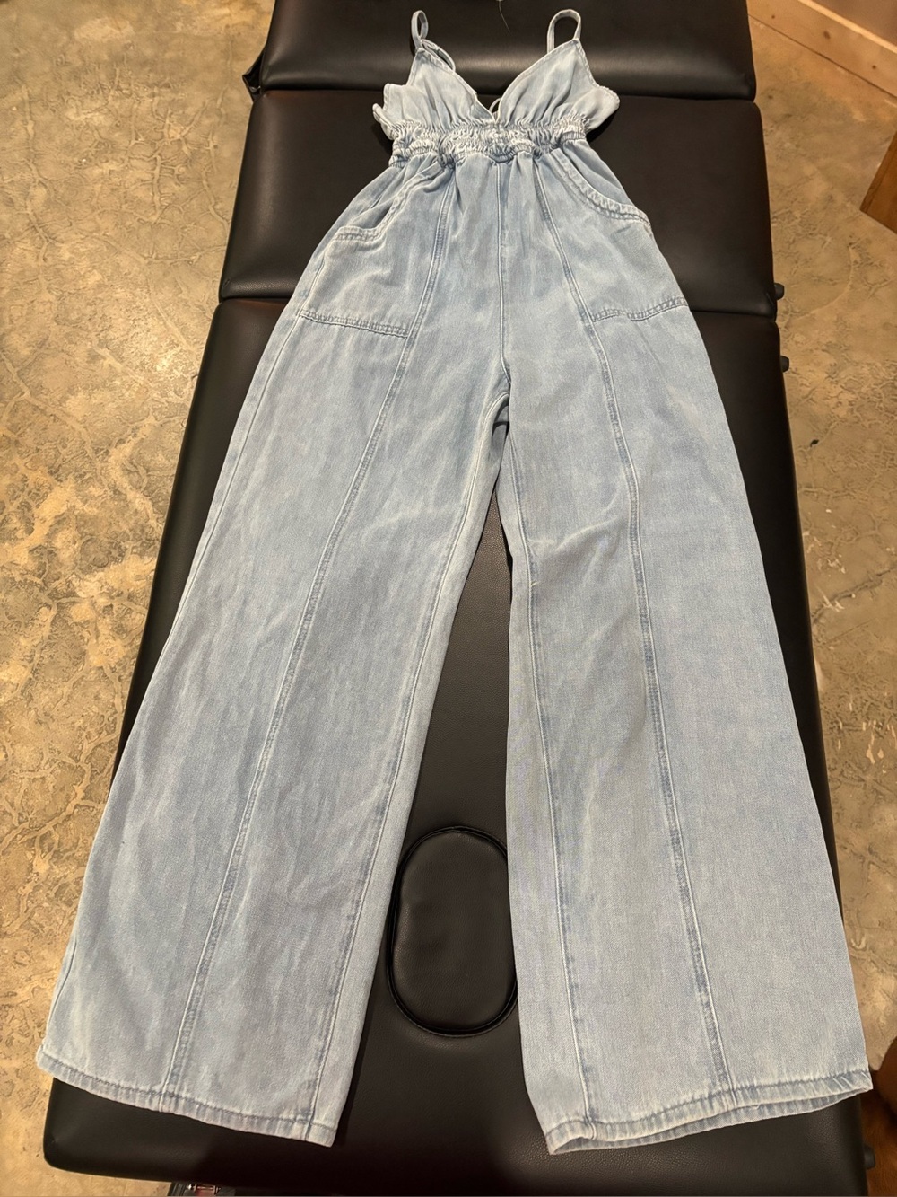 Light Wash Wide-Leg Denim Jumpsuit - backless size M